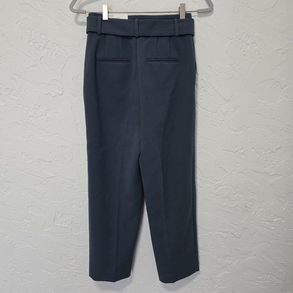 Ann Taylor The Taper Pants - Picture 5 of 10